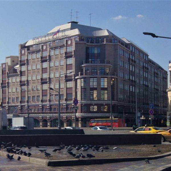 Продажа 3 комнатной квартиры в Москве: выгодное сотрудничество с агентством